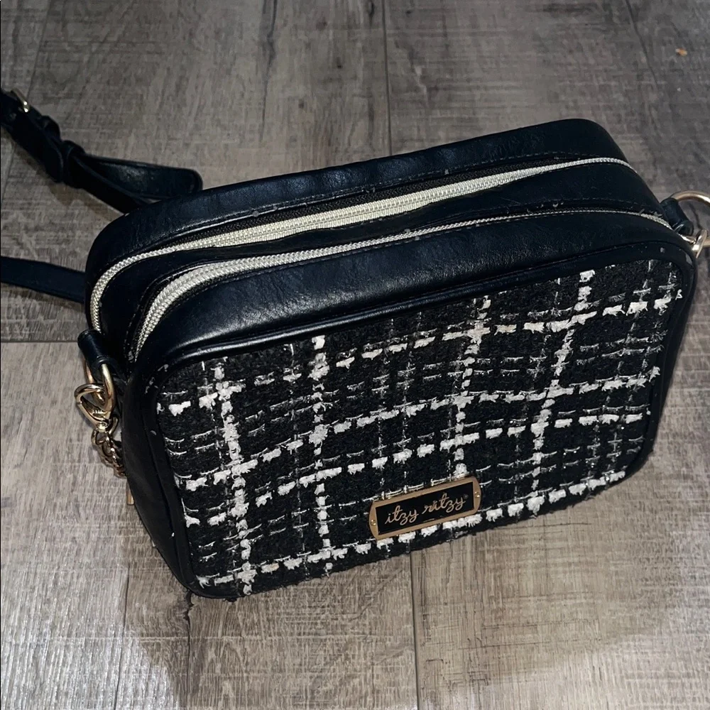 Itzy Ritzy Plaid Crossbody Bag in Black and White